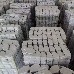 金昌芝麻白石材冰裂纹，碎拼。