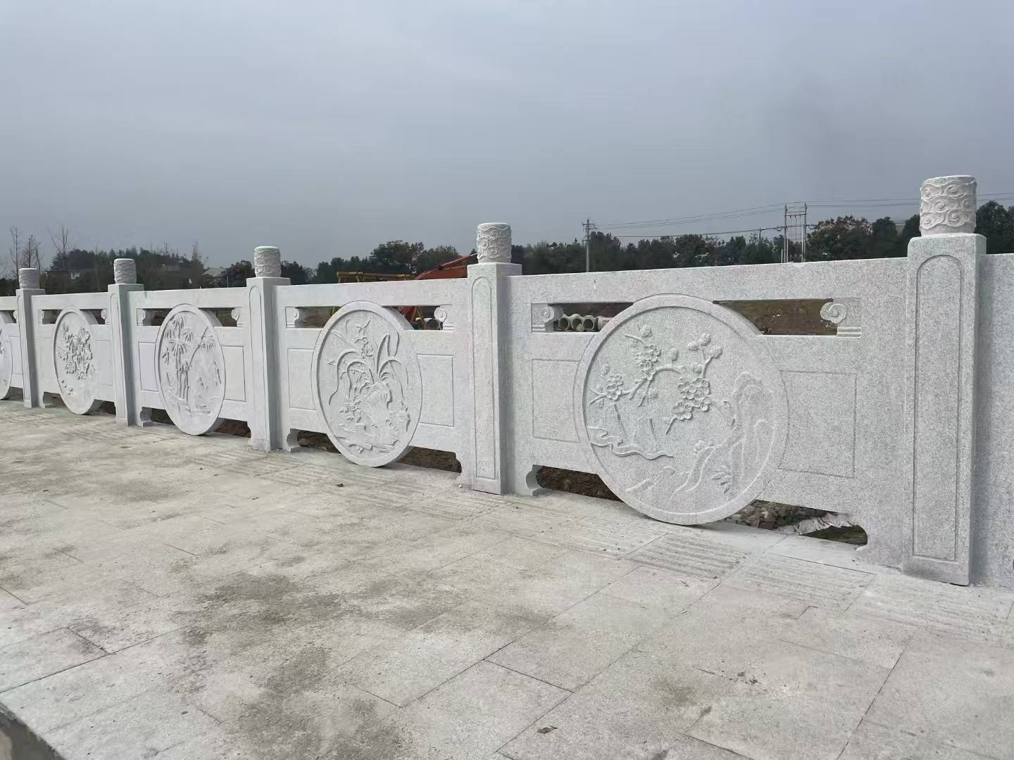 金昌芝麻白河道栏杆 石材栏杆