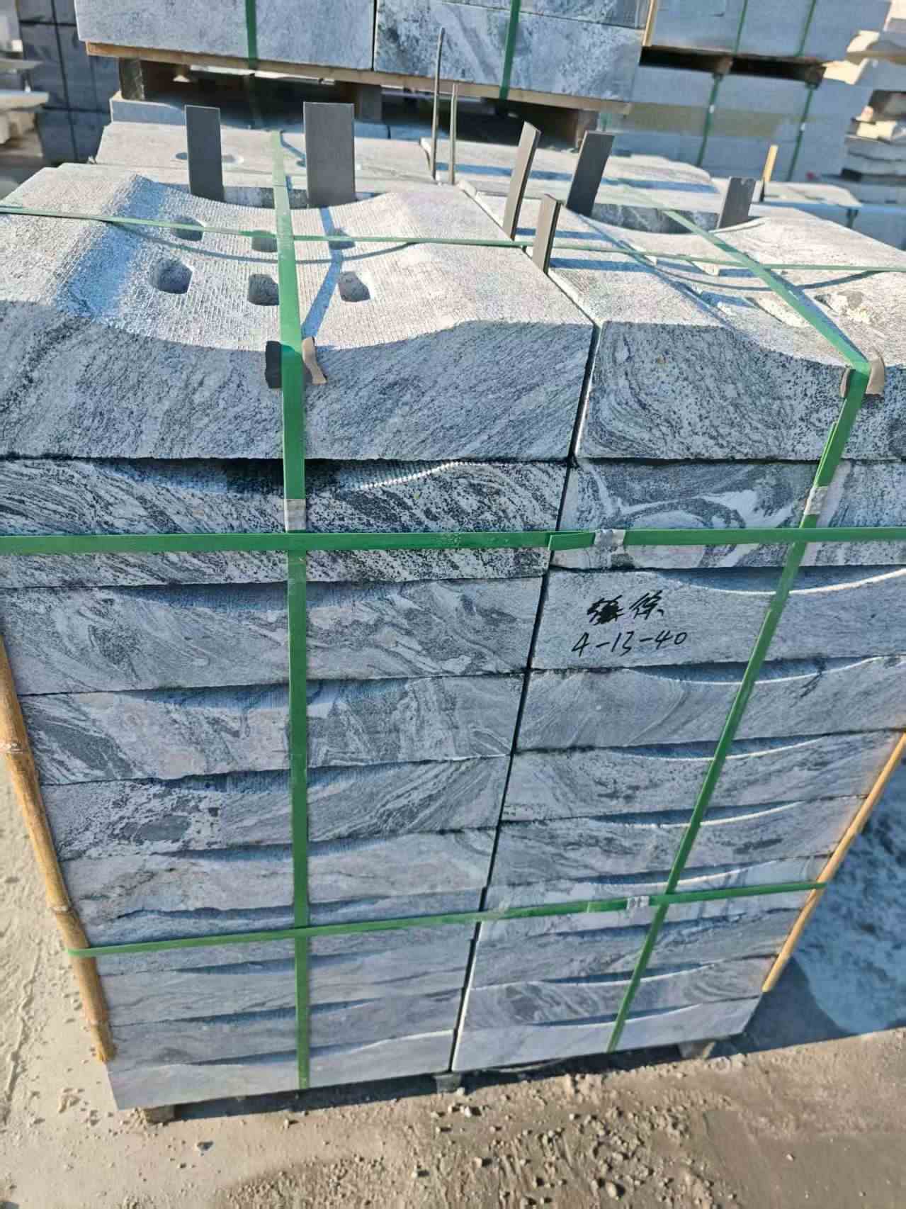 金昌浪淘沙水沟盖板